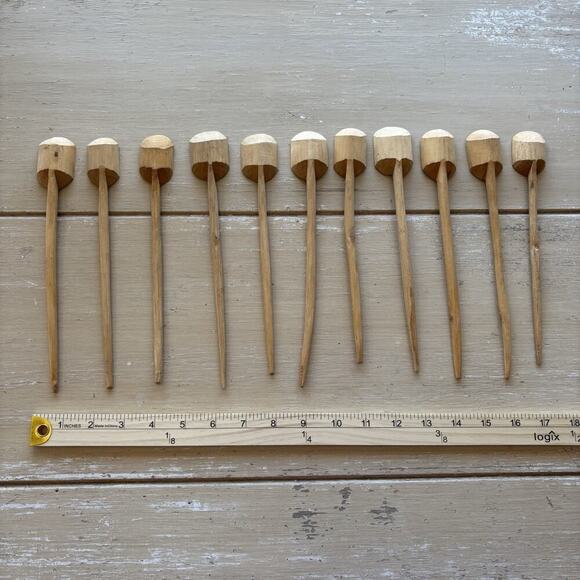 Set of 11 rustic hand-carved Mexican Folk Art Native Wooden Coffee Spoons - Picture 4 of 11